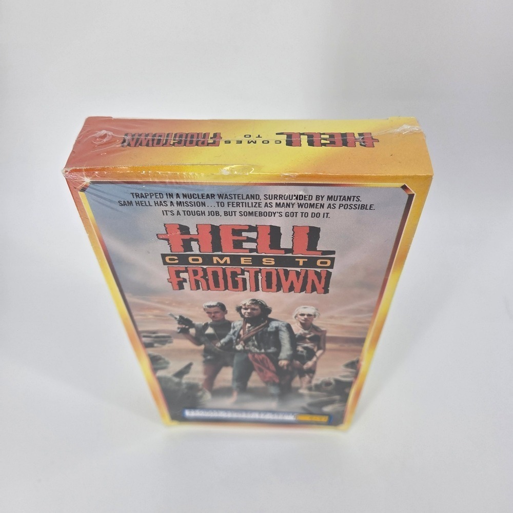 Hell Comes to Frogtown VHS 1990 Roddy Piper Starmaker Mutant Scifi Horror Sealed - Picture 2 of 10